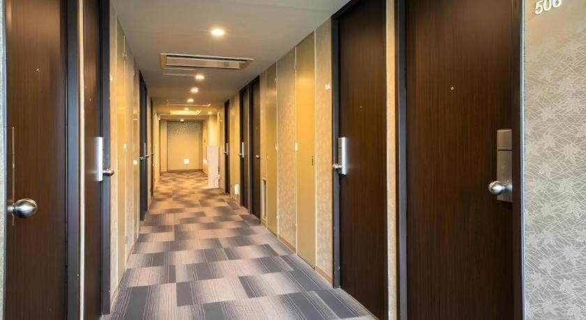 Hill Urban Hotel 3*